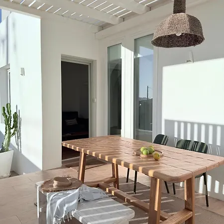 Levantes House Mykonos * Άνω Μερά