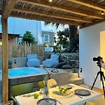 Levantes House Mykonos